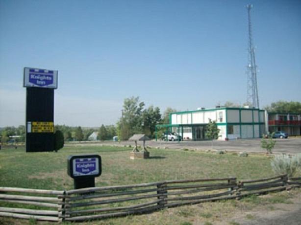 Knights Inn & Suites - Canyon Exterior photo